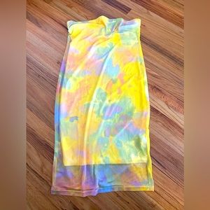 FULL CIRCLE TRENDS 
Cotton Candy tie-dye Neon blue & pink Strapless Dress